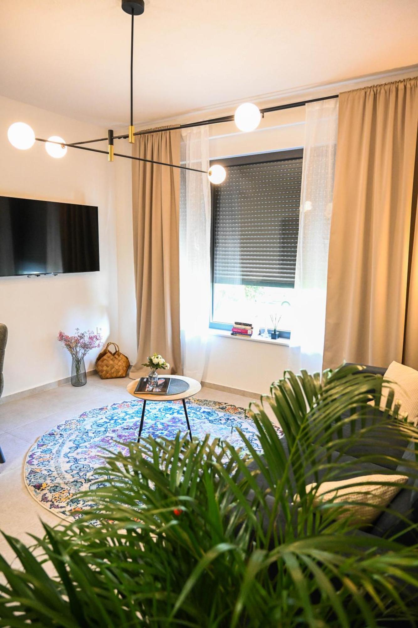 4-Star Design Apartments Bubamara 扎达尔 外观 照片